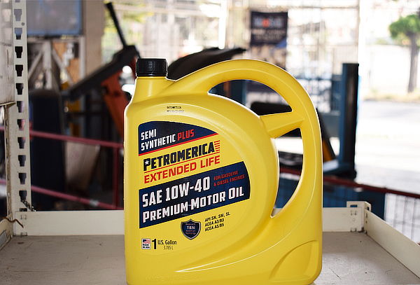 Cambio de Aceite + Rotación + Revisión en Autops Neumáticos 