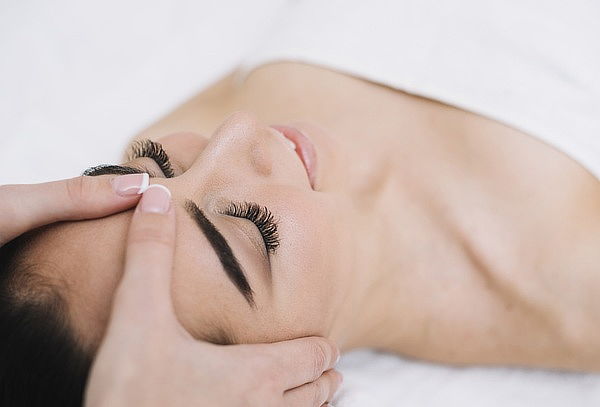 Lifting Pestañas + Perfilado Cejas Mirada Pro 