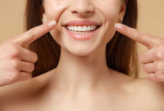 Limpieza + Blanqueamiento Dental LED 2 Aplicaciones .....