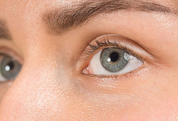 Adios a las bolsas, Drenaje linfático facial y bolas de frio