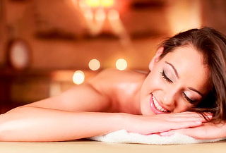 Día de spa para 1 persona con masaje premium