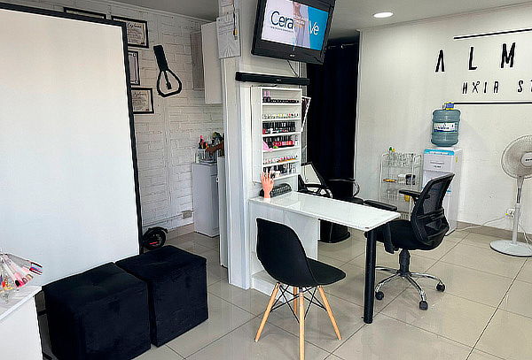 1 Sesión de Manicure + Pedicura Permanente