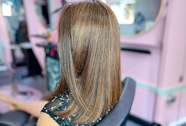 Mechas,  visos o reflejos + Masaje de hidratación + Despunte