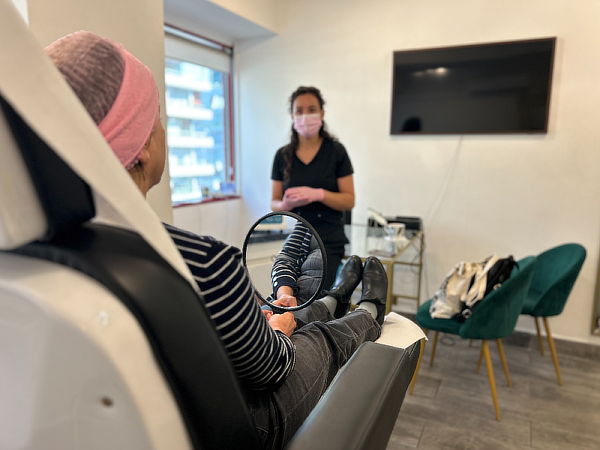 Aplicación de Plasma Rico en Plaquetas FACIAL