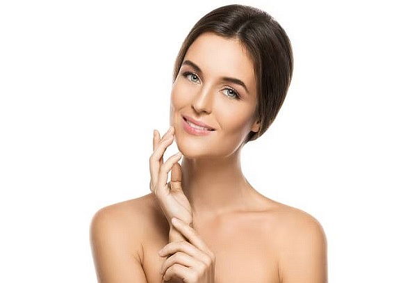 Aplicación de Plasma Rico en Plaquetas FACIAL