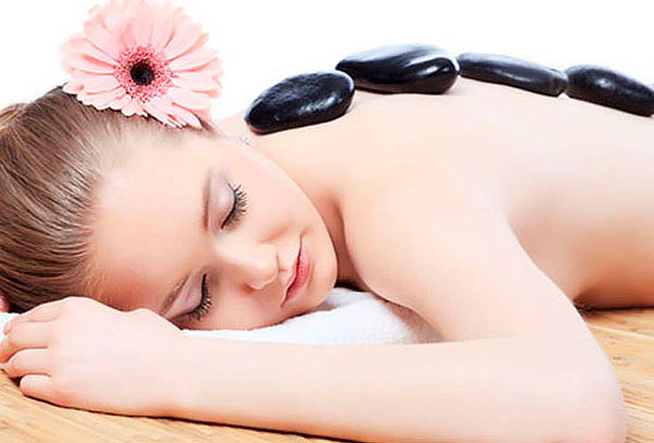 Masaje Descontracturante + Relajación + Piedras Calientes 