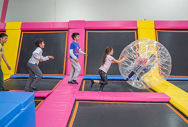 Jumper Park  Viernes a Domingo - Festivos 90 min de juego 