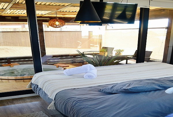 Escapada romántica en Pichilemu 2 noches en Tiny House y mas