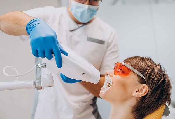 Blanqueamiento Dental Led 