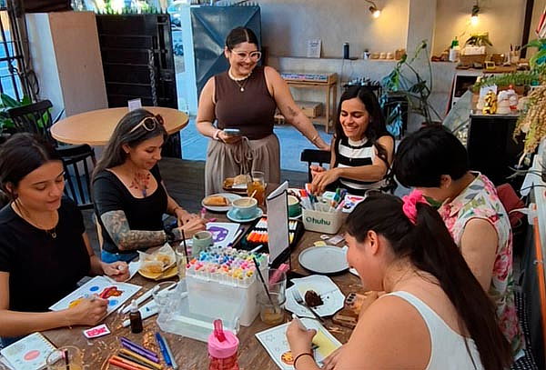 Junta de Coloring 23 de abril – Café y Colores