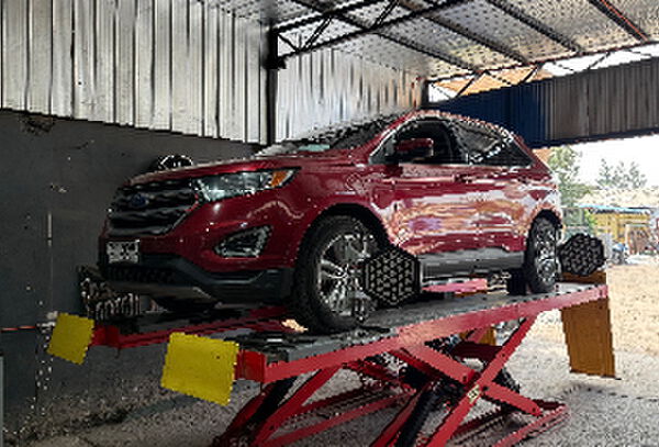 Alineacion 3D  + balanceo 2 o 4  ruedas + inspección frenos 