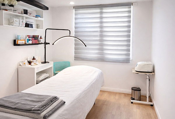 Lifting de Pestañas + Tinte + Vitaminas + Perfilación Cejas