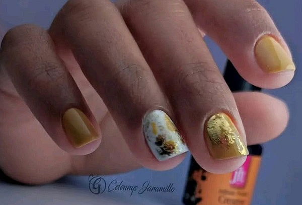Esmaltado Permanente con Hidratación y Exfoliación