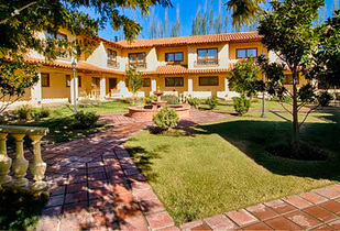Hasta 40%  en Monasterio Hotel, Rinconada de Los Andes