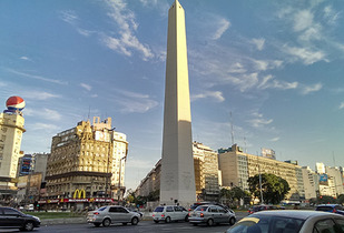 Fiestas Patrias en Buenos Aires vía SKY