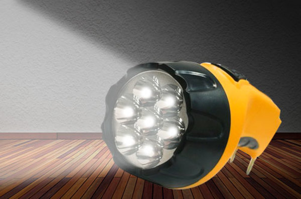 Linterna Recargable 7 LEDS