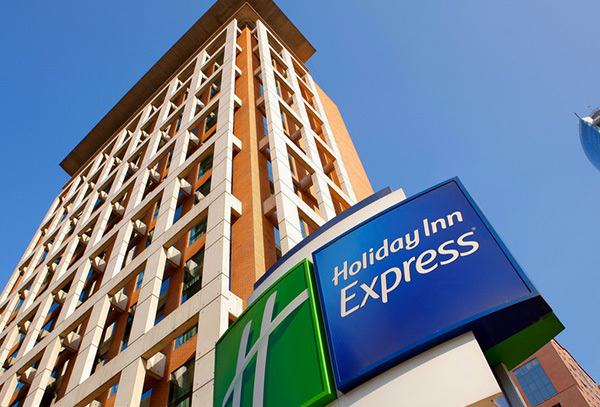 Escapada en Hotel Holiday Inn Express Santiago El Golf