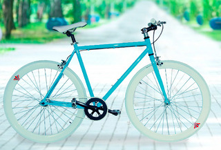 Paga $99.990 por Bicicleta pistera Fix Pedal 7 diseños