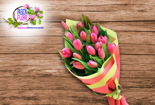 24% Ramo de 10 Tulipanes de Pasión y Flor, Color a elección