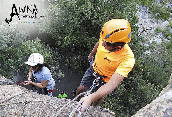 Trekking + escalada en roca + snack en Cajón del Maipo