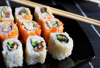 3 rolls en Sushi Sama Providencia