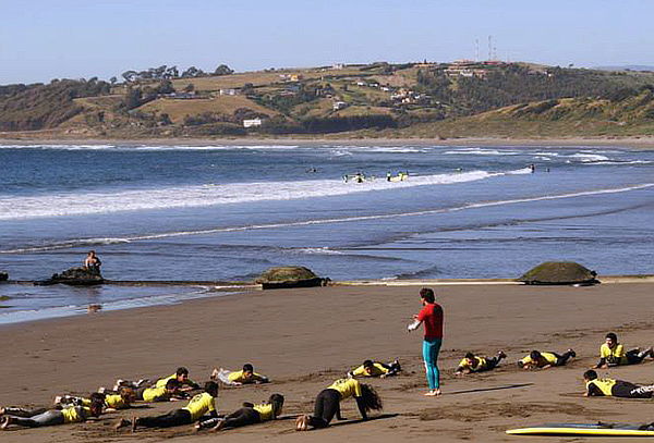 Arriendo equipo, Escuela de Surf Sacando Quillas Concón