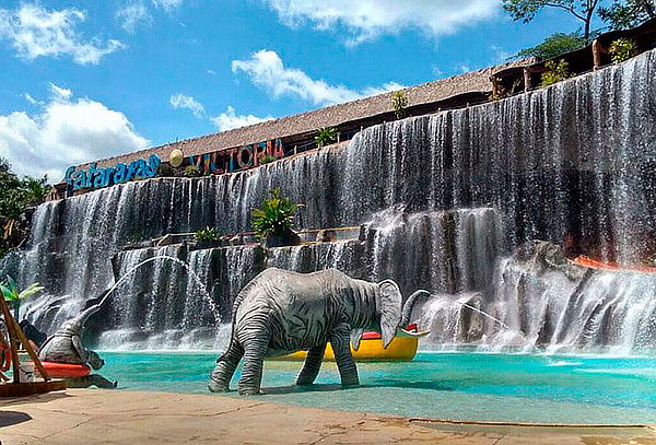 La Hacienda Napoles Un Safari En Tierras Colombianas www.cuponatic.com.co