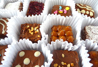 36 Mini Brownies Decorados + Domicilio
