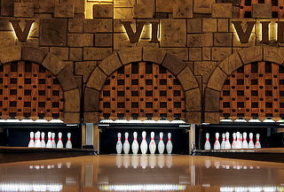 1 Hora de Bolos para 6 Personas en Av. El Dorado 1 Hora de Bolos para 6 Personas en Av. El Dorado