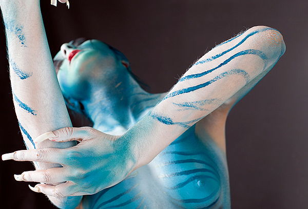 Foto Estudio de Body Paint  En Mazurén
