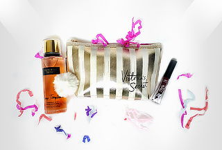 Set Cosmetiquera + Splash Victoria's Secret + Labial Matte