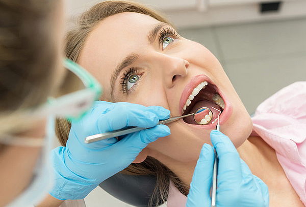 Limpieza Dental con Ultrasonido + Profilaxis en Modelia