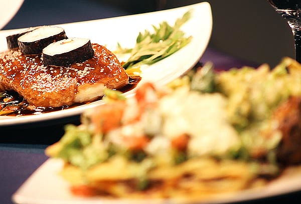 Tony Roma´s: Entrada + Plato Fuerte + Bebida + Postre para | Cuponatic