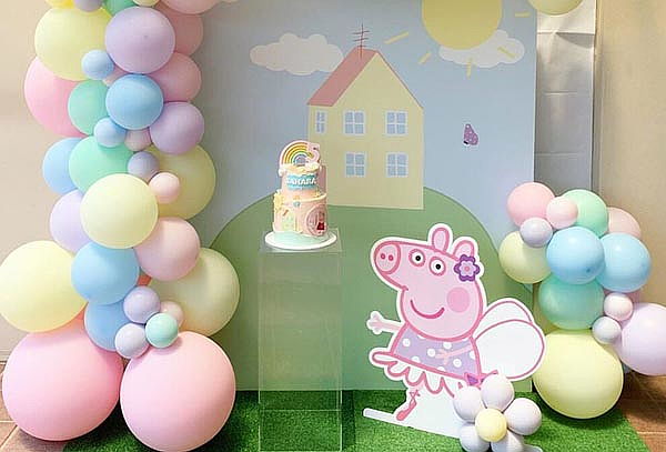 Decoración con Arco de Globos + Cielo en Globos y más