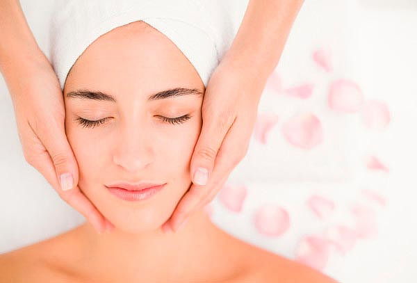 Piel de Porcelana Limpieza Facial Profunda con Micro