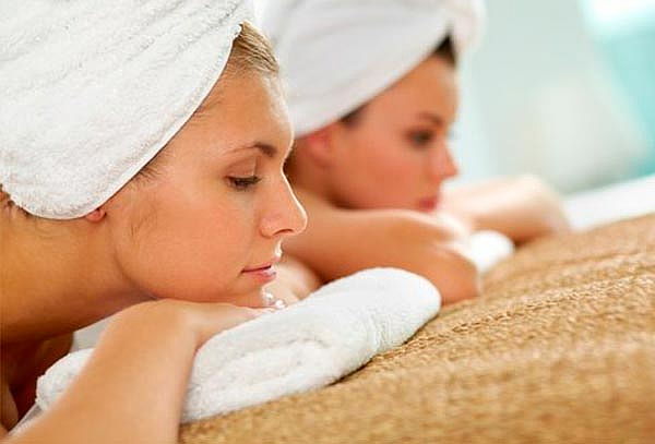 Spa para 2, 3 o 4 Amigas con Jacuzzi Galerias