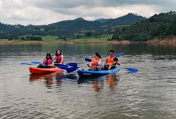 1 Hora de Kayak para 2 Personas en la Represa del Sisga	