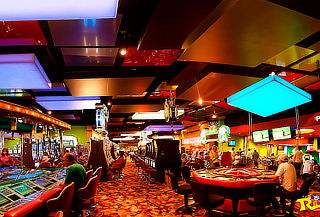 Noche de Casino Paga $19.990 y Juega $40.000  Maquinas