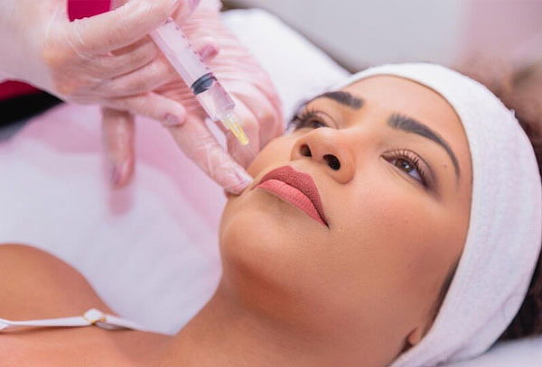 Plasma Rico en Plaquetas + Máscara Led + Microdermoabrasión