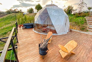 Glamping para 2 + Jacuzzi Climatizado + Desayuno y Más 