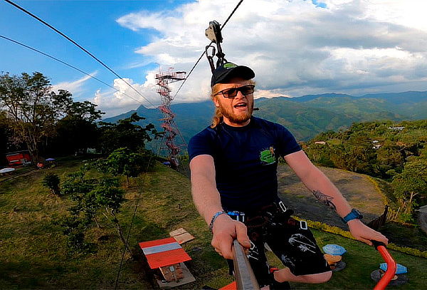 Paseo en Bicicleta Aérea en Vergara Cundinamarca 