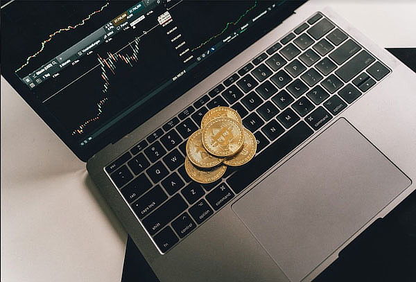 Curso Online Inversión en Bolsa y Criptomonedas Desde Cero