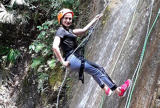 Trekking + Torrentismo + Almuerzo Típico en Tobia 