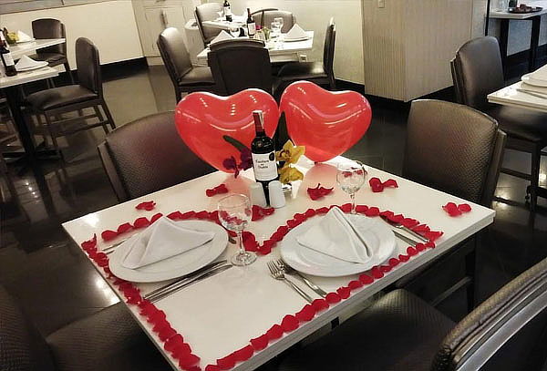 Cena Romántica para 2 Personas en Hotel Lancaster House 