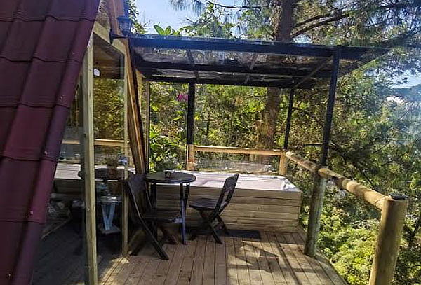 Santa Elena: Cabaña o Glamping + Jacuzzi + Desayuno