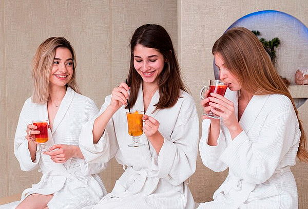 Spa para 2, 3 o 4 Amigas Masaje en Espalda - Galerias 