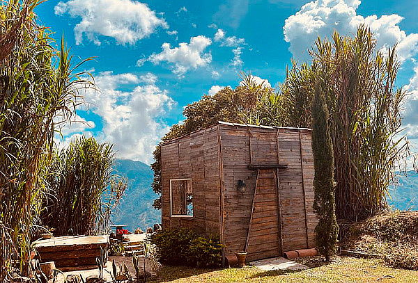 Barbosa: Experiencia en Glamping para 2 + Desayuno + Jacuzzi