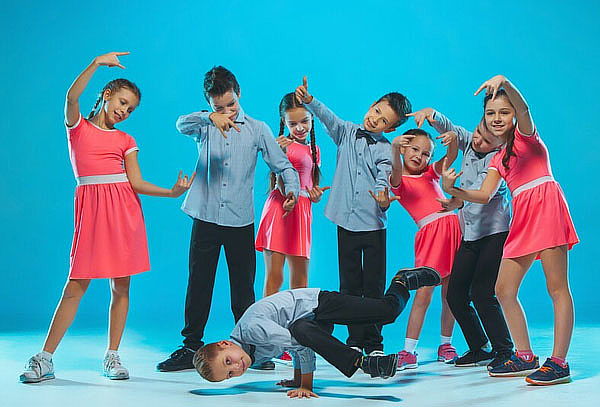 4 Clases de Baile a Elección para NIños Rumba Kids