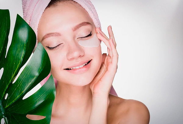 Limpieza Facial Profunda con Peeling + Drenaje Linfático