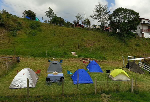 Zona De Camping Zipacón para 2 Personas